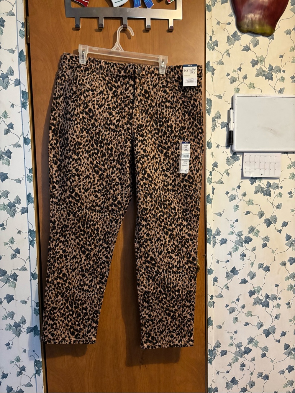 D-1 Terra & Sky Straight Leg Jeans
